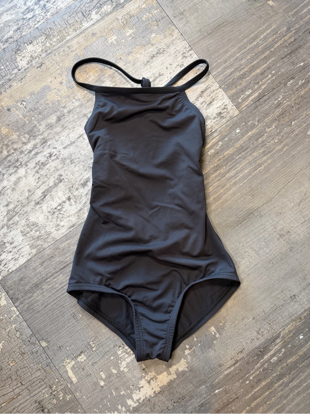Girls Classic Black leotard - Sleek Tank Style